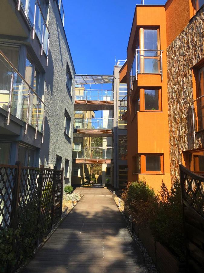 Apartment Z Prywatnym Tarasem Na Dachu Ogien 8 *